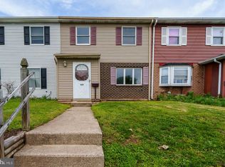 429 Colonial Dr, East Greenville, PA 18041
