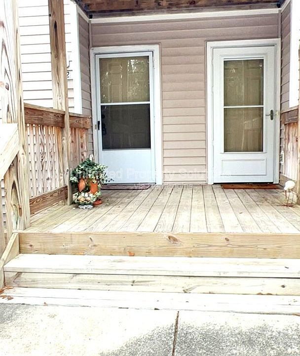 2nd image of 5213 Sundance Way Unit 102