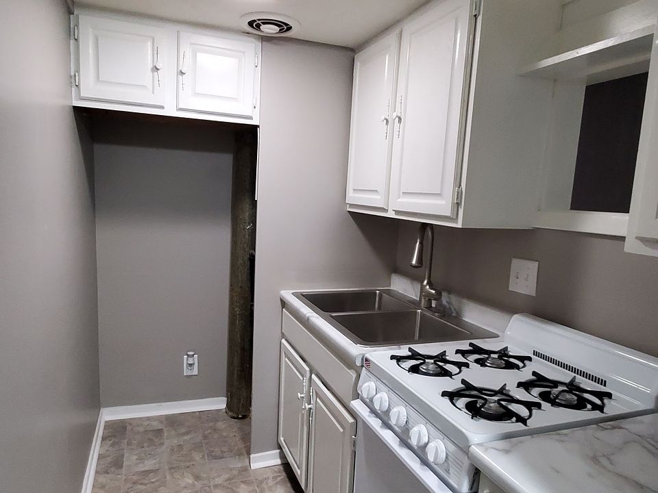 1st image of 1637 F St #D
