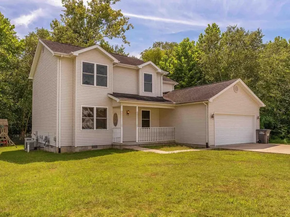 2109 W Meadow Ln, Carbondale, IL 62901