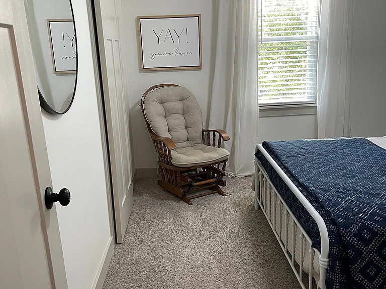 110 E Russell Ave — Photo 10