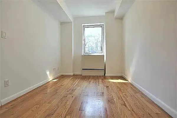 Rented by Metropolitan Property Group | media 23