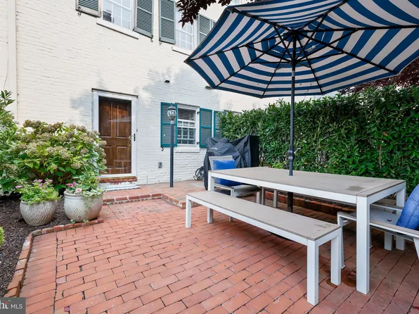 306 S Columbus St, Alexandria, VA 22314