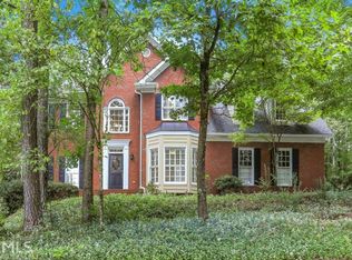 510 Saddlebrook Dr, Roswell, GA 30075