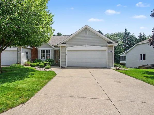 783 Holly Creek Dr, Holland, MI 49423