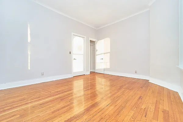 Rented by Living New York | media 15