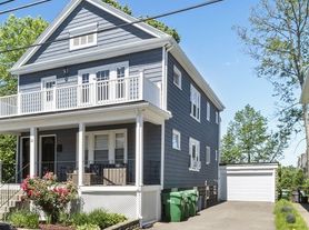 21 Harold St, Medford, MA