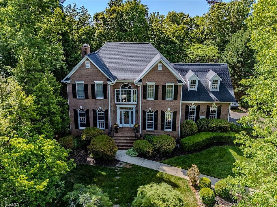 1st image of 2188 Benwicke Dr