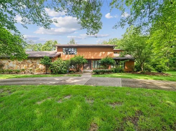 436 Lakewood Rd, Greensburg, PA 15601