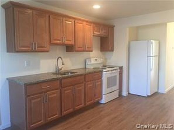 15 N Liberty Dr FLOOR 2