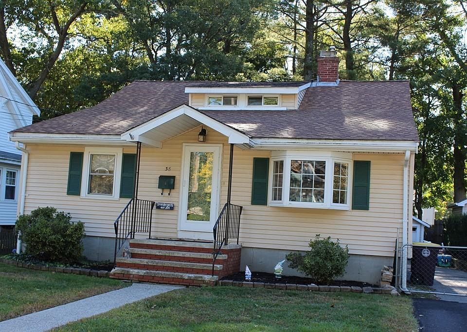 1st image of 38 Pine Cir