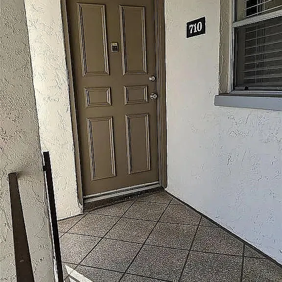7701 Starkey Rd #710 — Photo 16