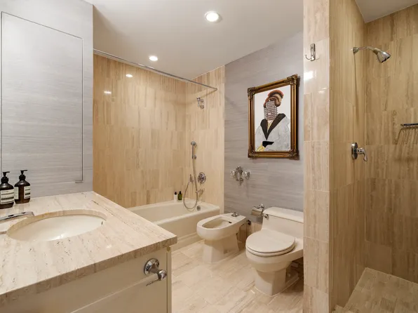 15 West 53rd Street image 9 of 11