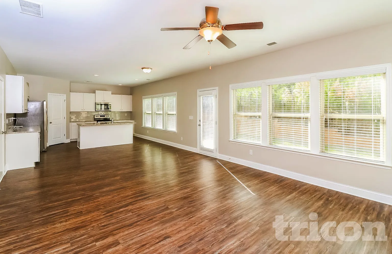 408 Curlin Ct Holly Springs GA — Photo 2