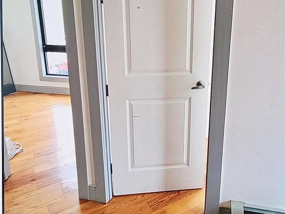 4th image of 2446 Dean Street