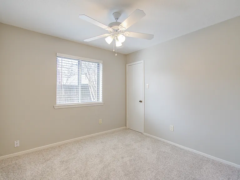 113 Wood Hollow Dr — Photo 19