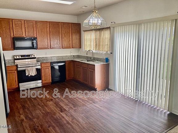 5th image of 4457 Snowcrest Ln