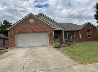 1119 Landing Meadow Dr, Henderson, KY 42420