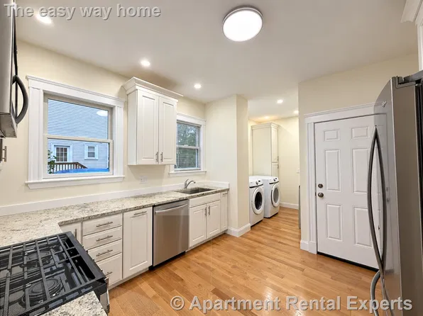 43 Jaques St, Somerville, MA