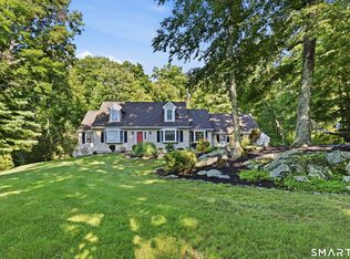 2 Banquo Brae Road, Brookfield, CT 06804