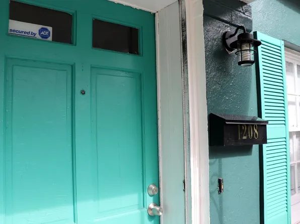 1208 E 54th St, Savannah, GA 31404