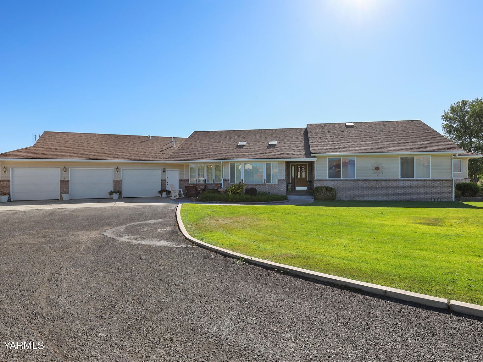 380 Wilson Rd, Yakima, WA 98901 Zillow