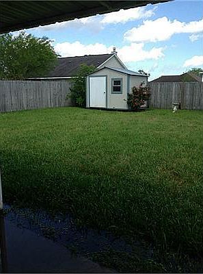 2nd image of 13207 Tyler Cir