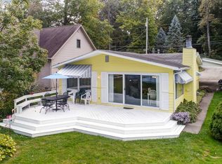 3556 N Bay View Rd, Angola, IN 46703