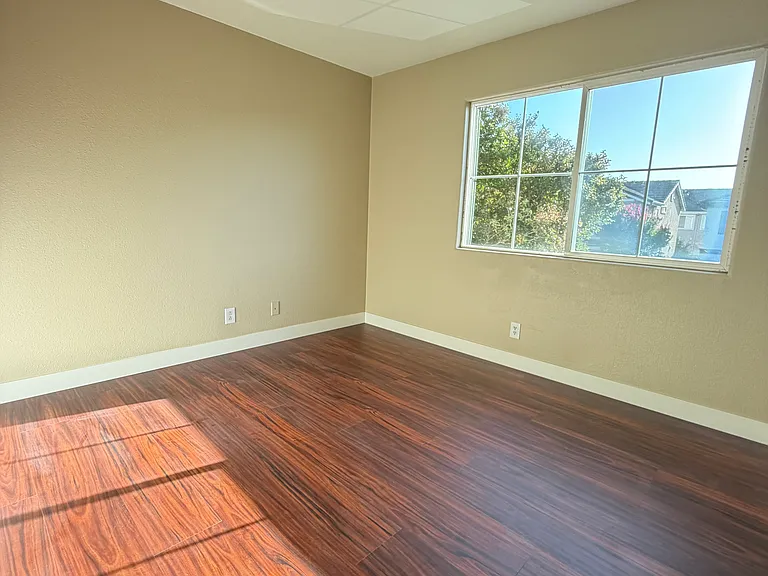 8922 Del Rio Cir — Photo 42