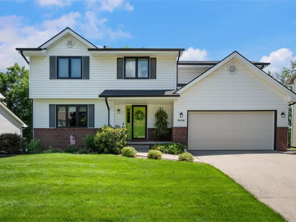 2408 Park Dr, West Des Moines, IA 50265