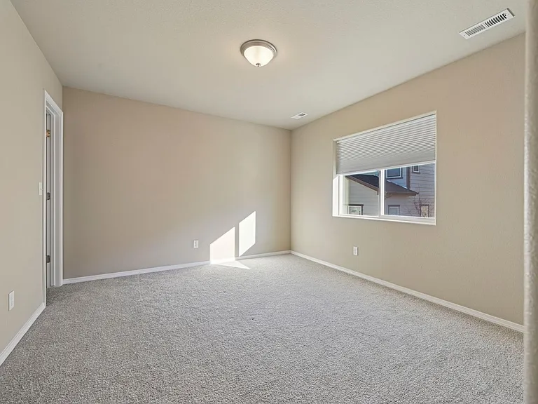 3617 Vineyard Cir — Photo 15