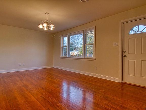 5th image of 4309 Waldor Dr