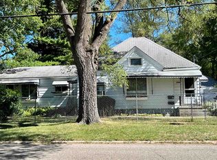 2002 N Dexter St, Flint, MI 48506