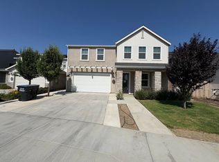 3649 N Encina Ct, Visalia, CA 93291
