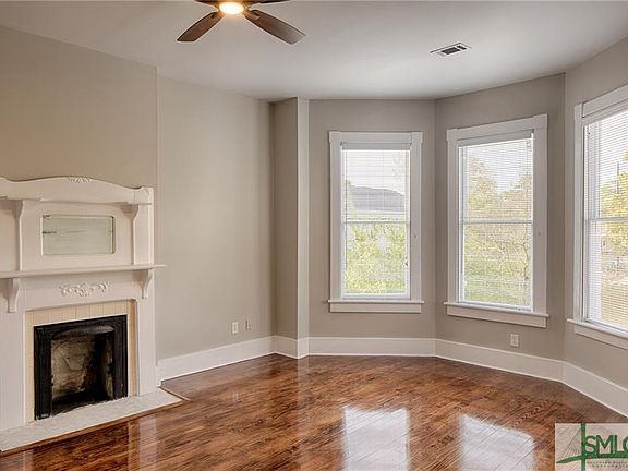 5th image of 418 E Waldburg St #B
