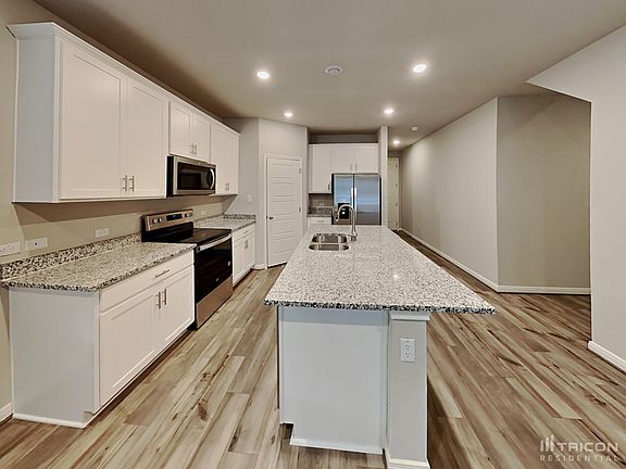 5th image of 13610 Paxton Blvd