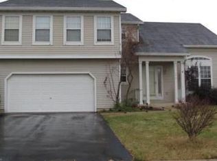 575 Heritage Dr, Oswego, IL 60543