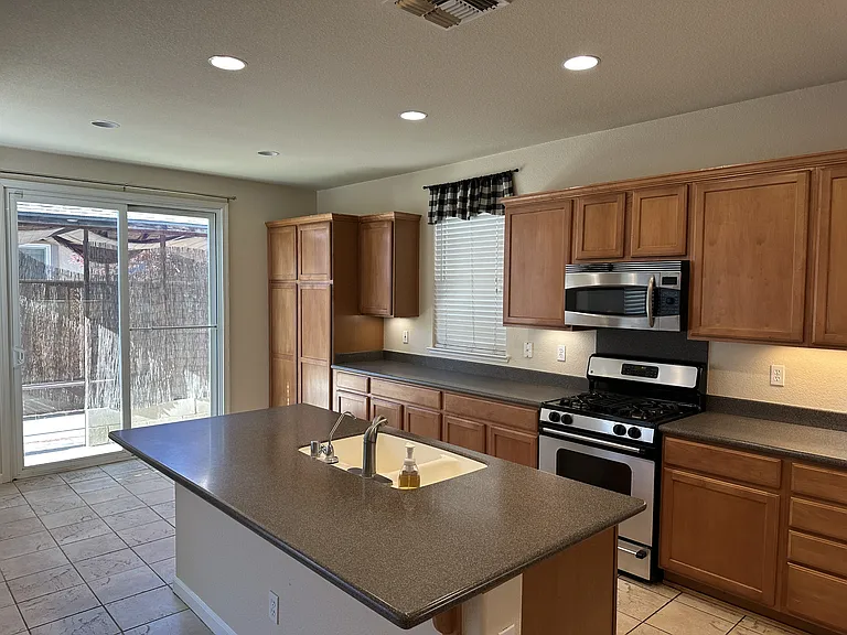 274 Finchwood Dr — Photo 54