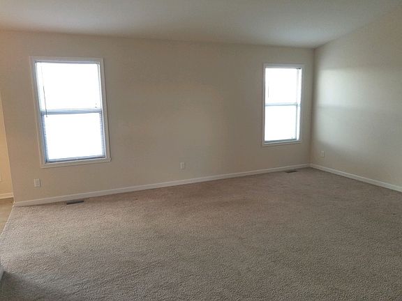 2nd image of 6398 Sunnybrook Ln