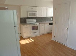 2250 N Frederic St, Burbank, CA 91504