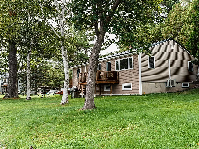 7 Keyes Landing Ln — Photo 1