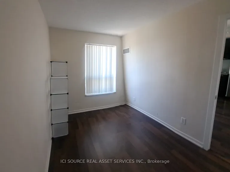 38 Joe Shuster Way #719 — Photo 3