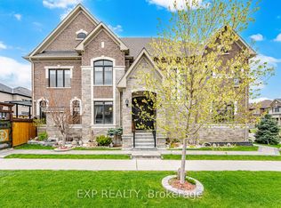 13 Arksey St, Whitby, ON L1P0G5