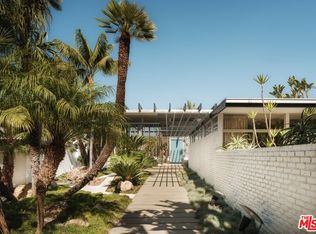 1911 La Mesa Dr, Santa Monica, CA 90402