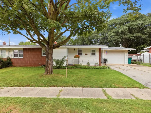 3 Tony Tiger Trl, Springfield, MI 49037