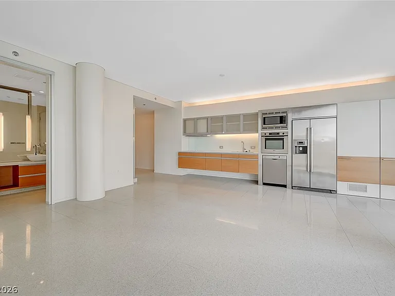 3722 Las Vegas Blvd S #1412 — Photo 10