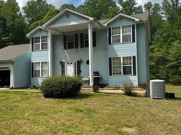 10253 Green Meadow Dr, King George, VA 22485