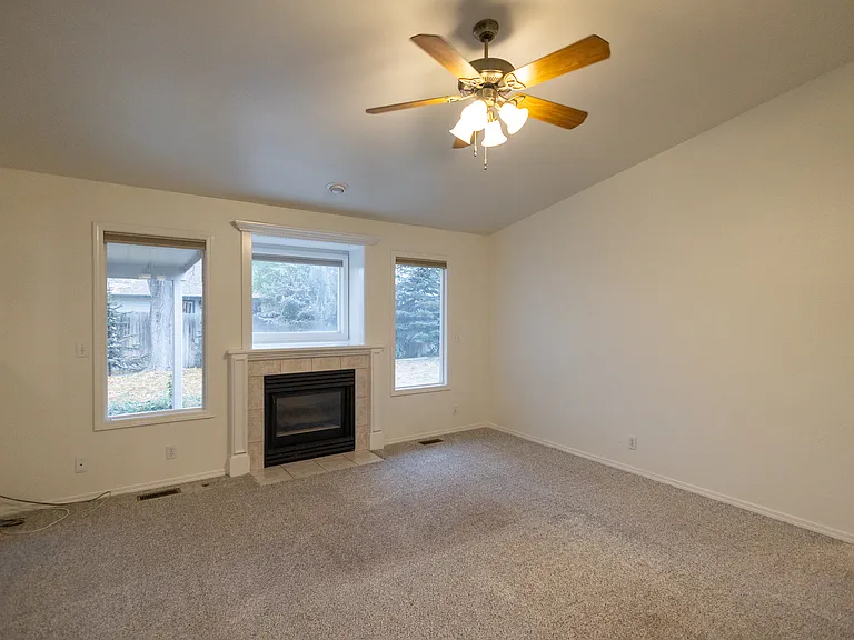 164 S Silverwood Way — Photo 16