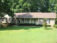 1st image of 123 Oak Forest Dr SE