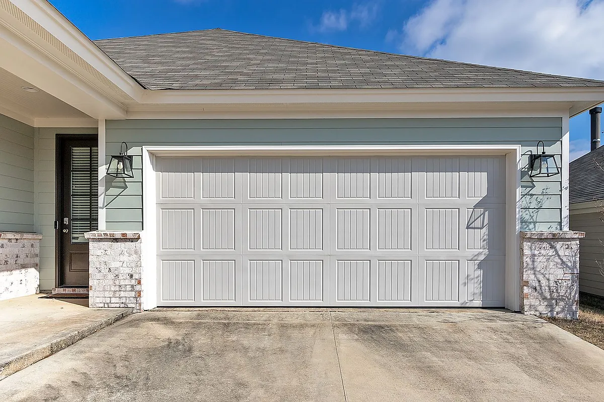 Building Photo - 7291 Birch Creek Trl